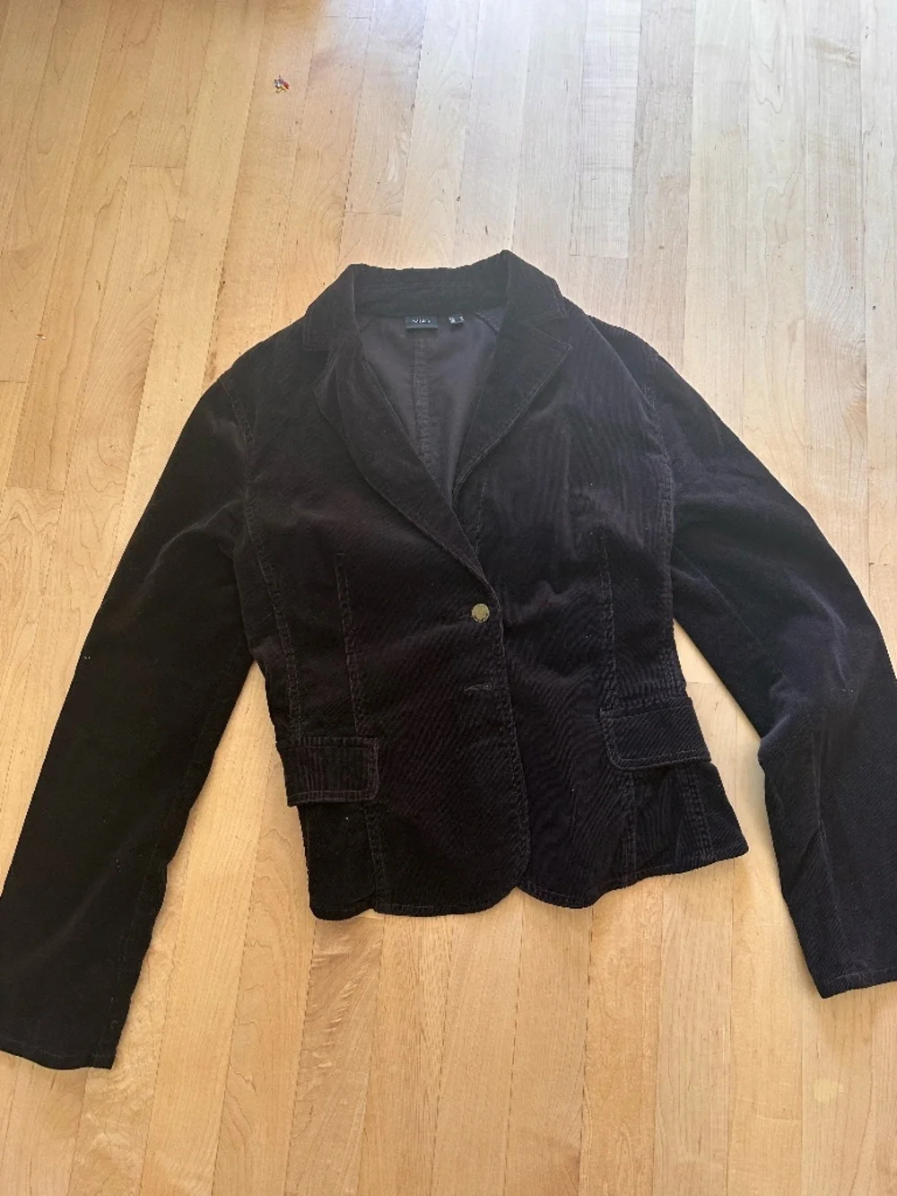 MNG Jacket - Picture 1 of 4